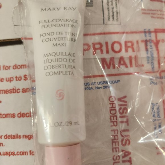 Mary Kay FULL Coverage Ivory 105 Liquid Foundation 1 OZ PINK CAP. No box. - Picture 3 of 4